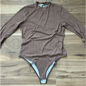 gaze romper size small